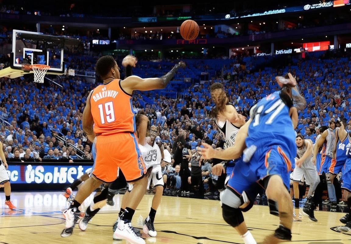 2012年NBA西部决赛：雷霆对马刺巅峰对决回顾(图1)